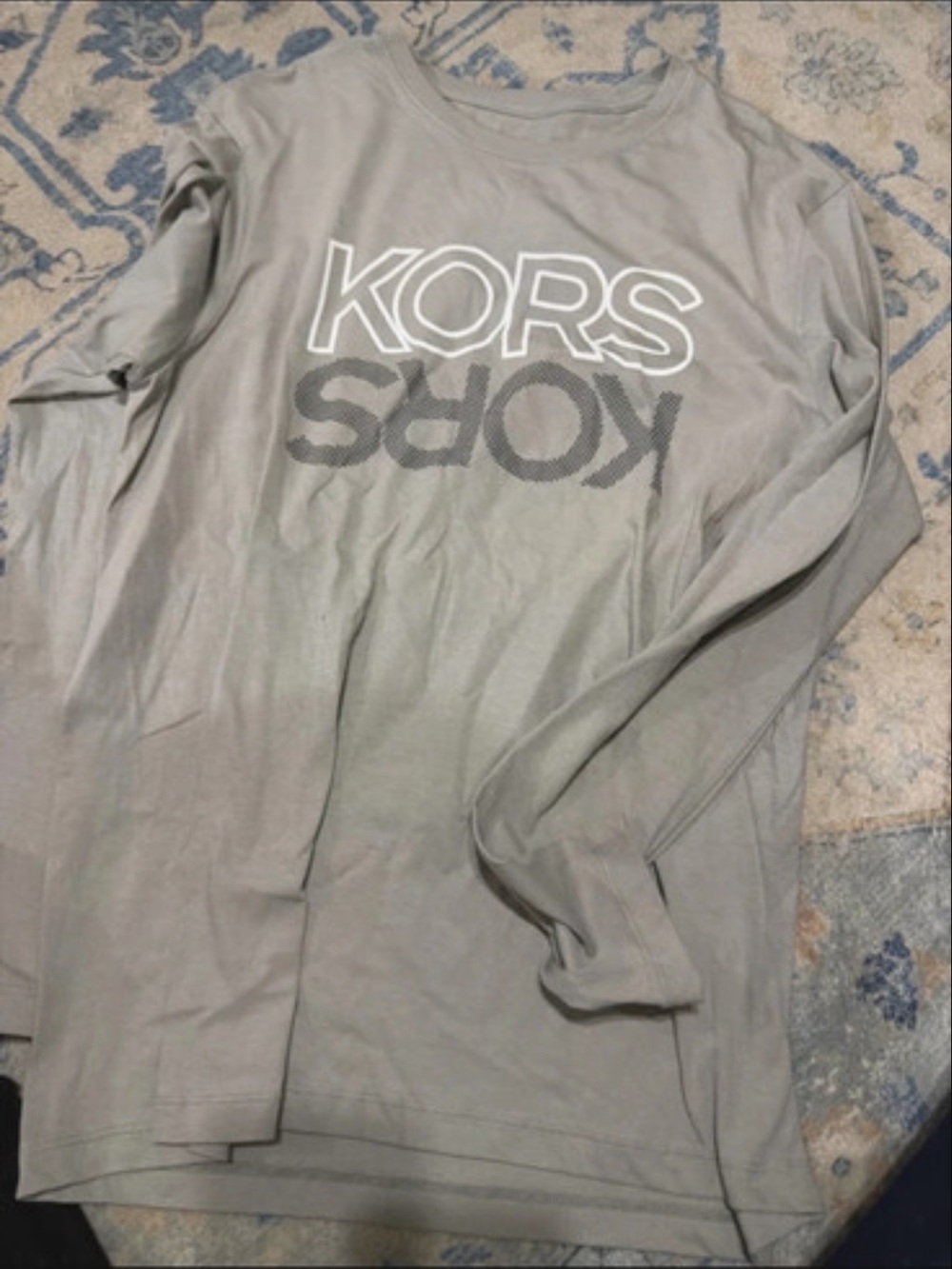 Michael Kors Men's Long-Sleeve Logo Tee — Gray